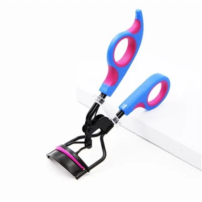 Curl Curl Curl Natural Classic aux cils